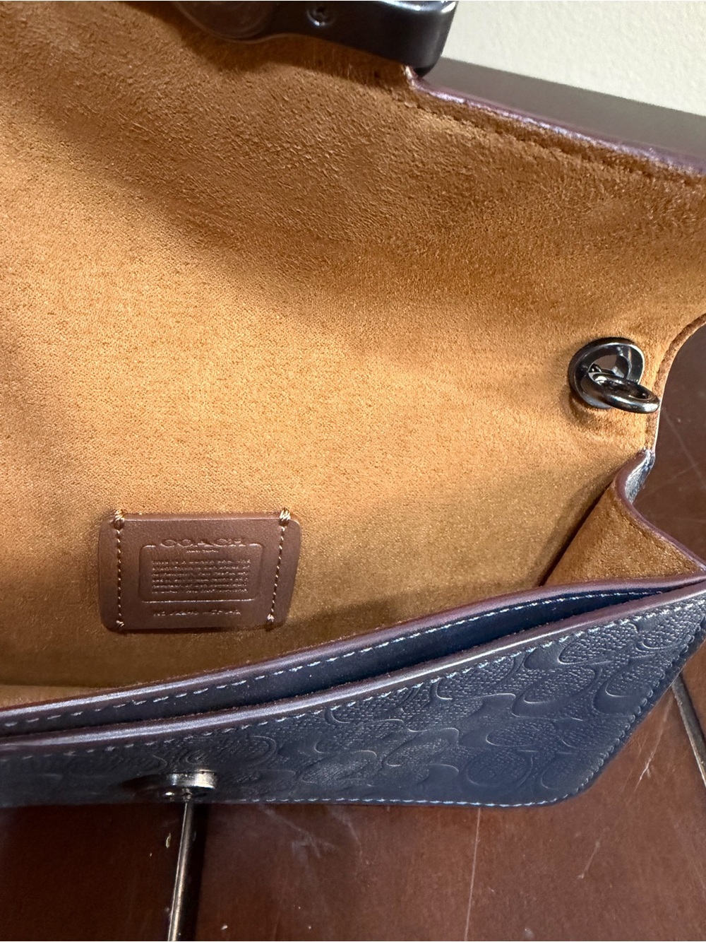 Coach Morgan Crossbody in Signature Leather - Picture 3 of 10